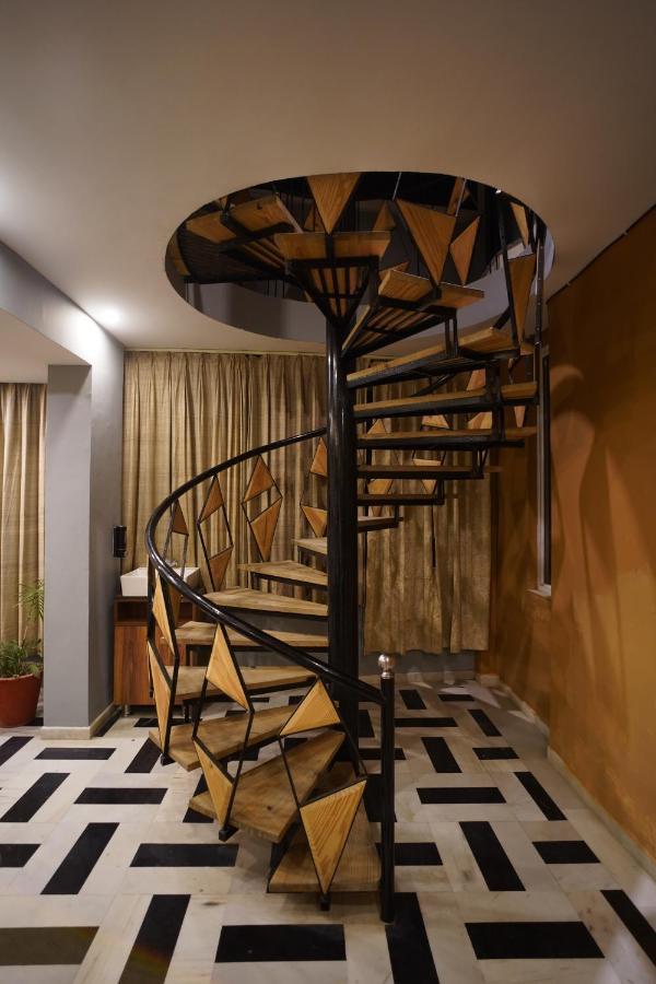 Fabhotel Naivara Boutique Udaipur Bagian luar foto