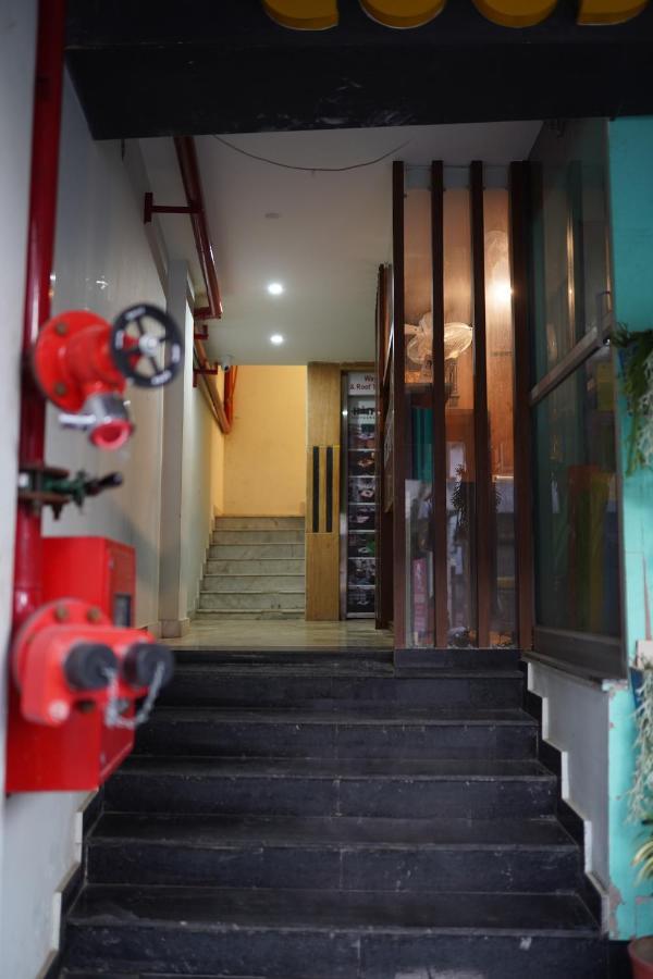 Fabhotel Naivara Boutique Udaipur Bagian luar foto