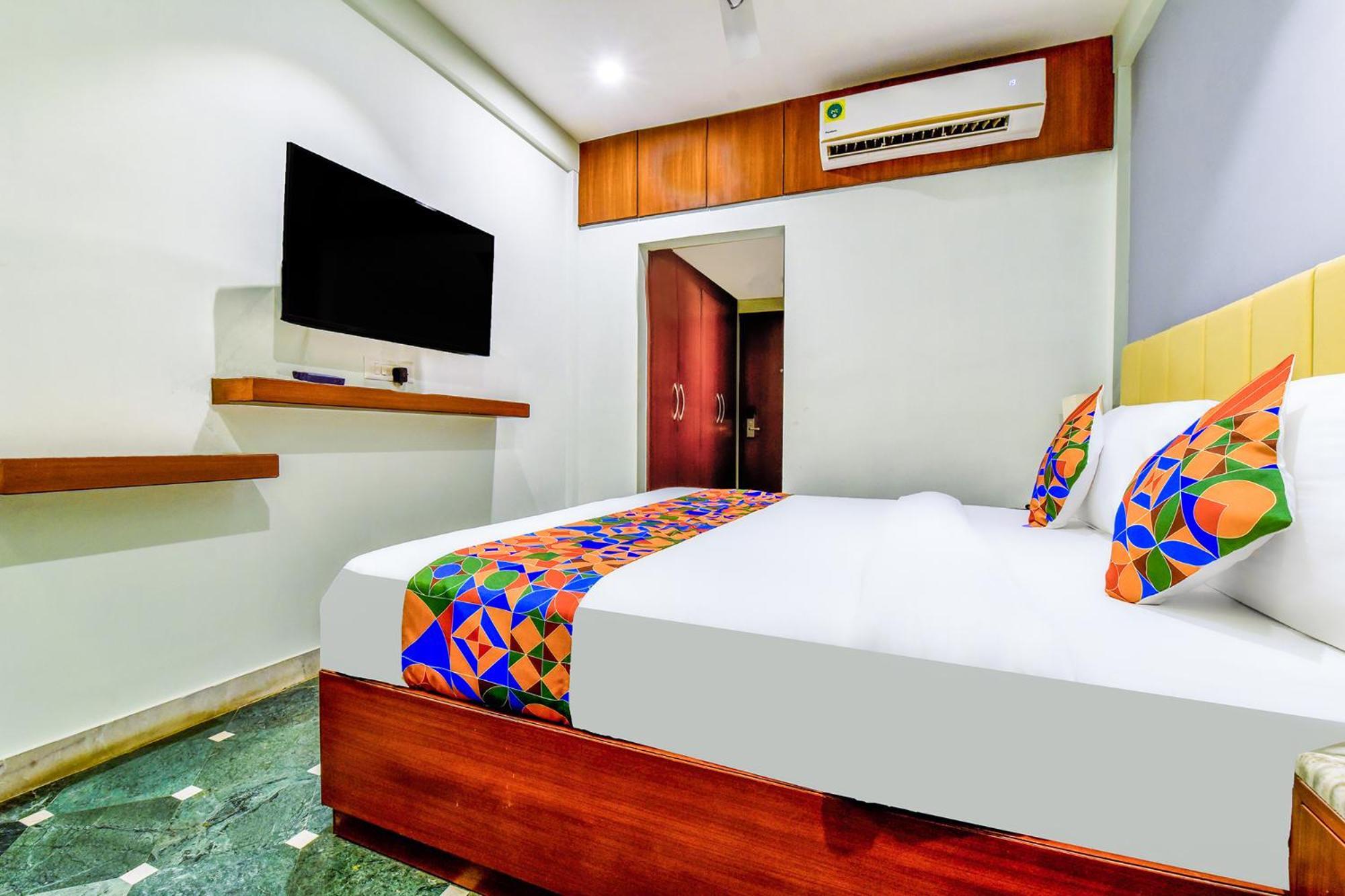 Fabhotel Naivara Boutique Udaipur Bagian luar foto