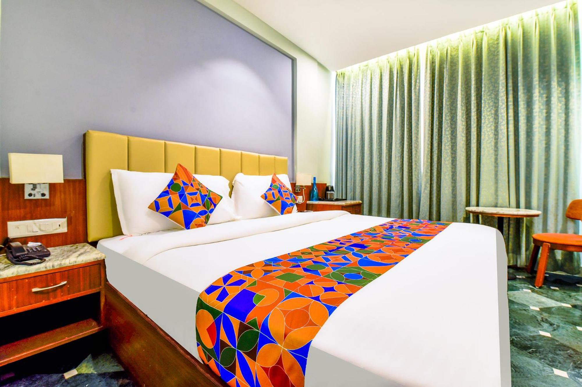 Fabhotel Naivara Boutique Udaipur Bagian luar foto