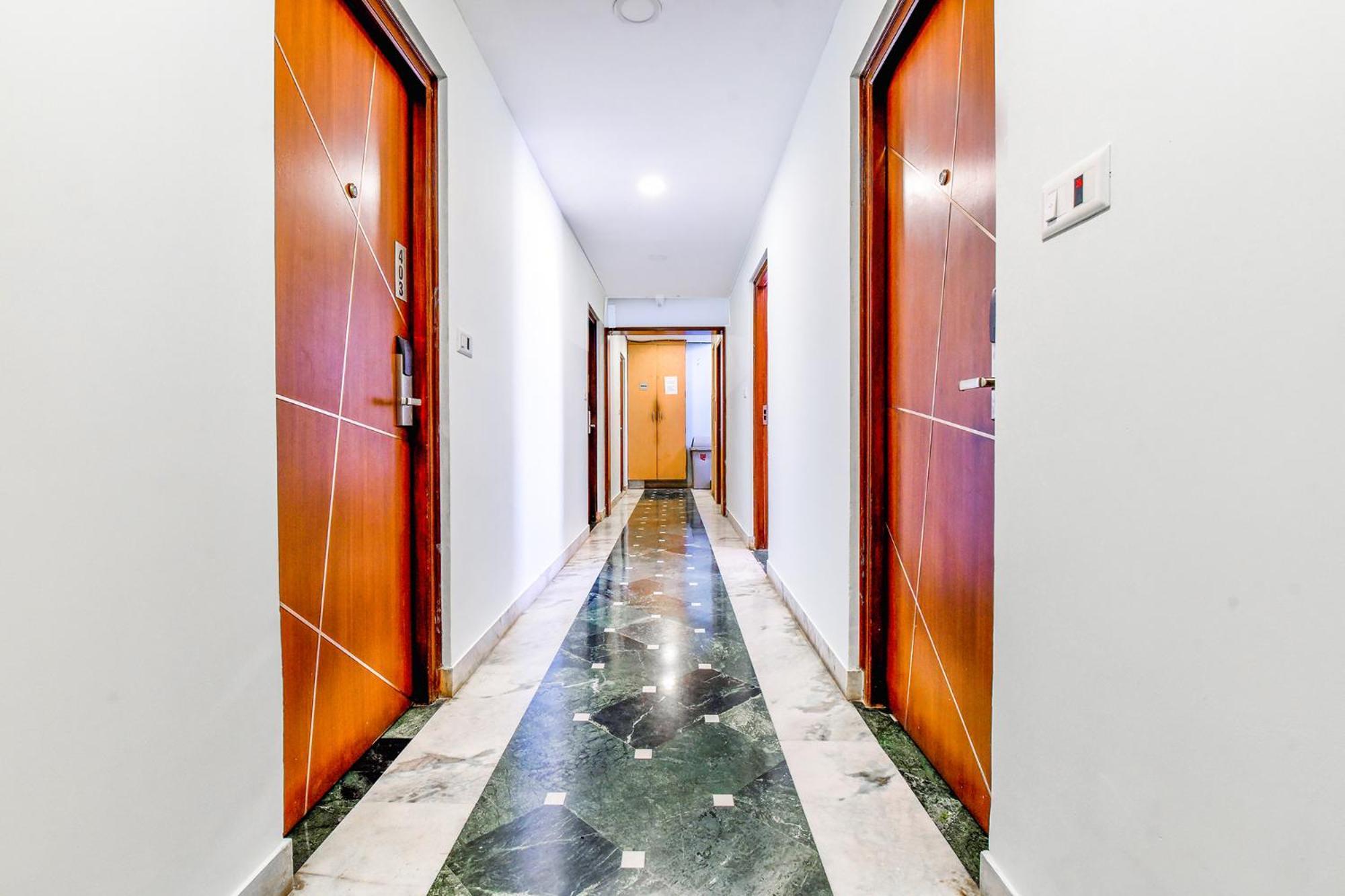 Fabhotel Naivara Boutique Udaipur Bagian luar foto